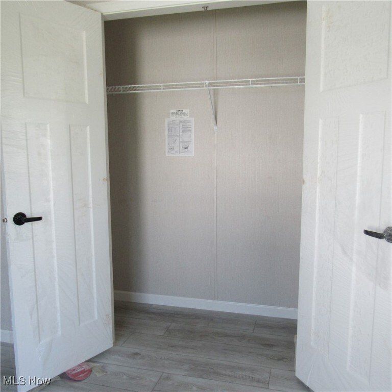 3785 S Main Street. New Franklin, OH 44319