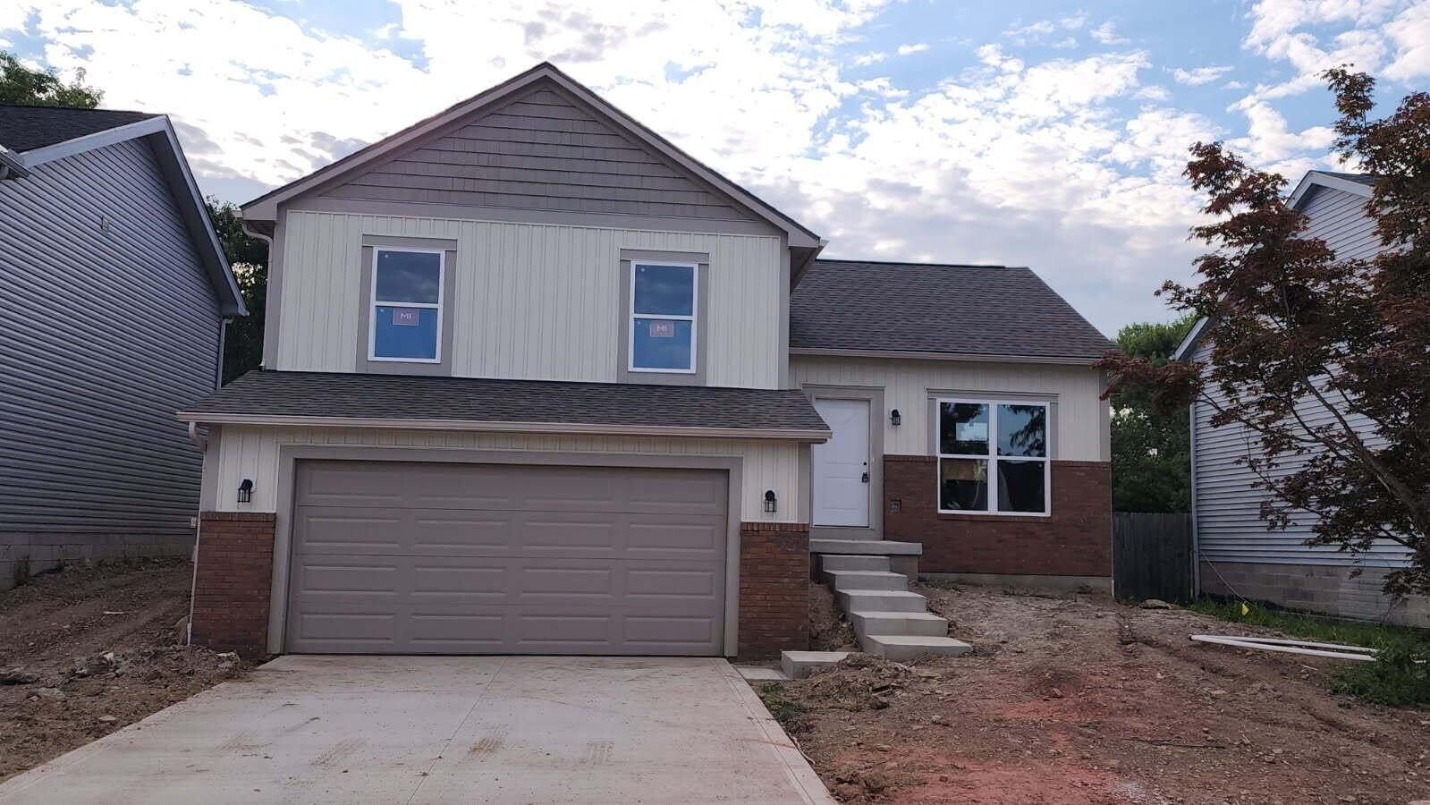 2744 Barrows Road. Columbus, OH 43232