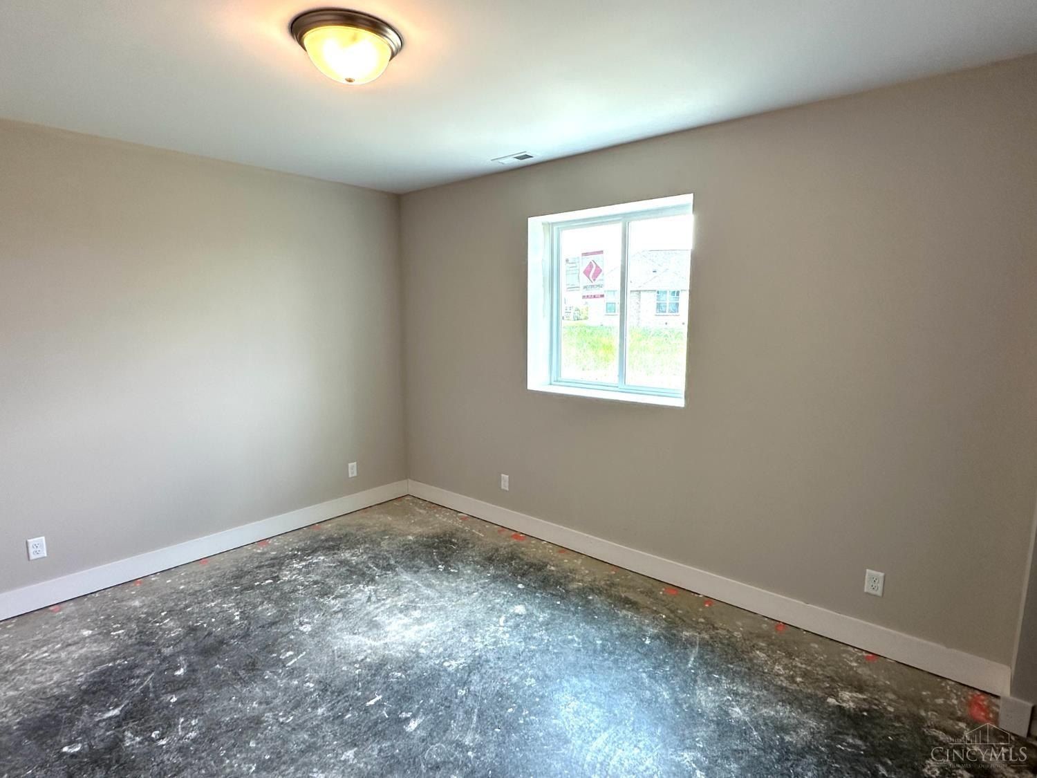 404 David Lee Court. Monroe, OH 45050