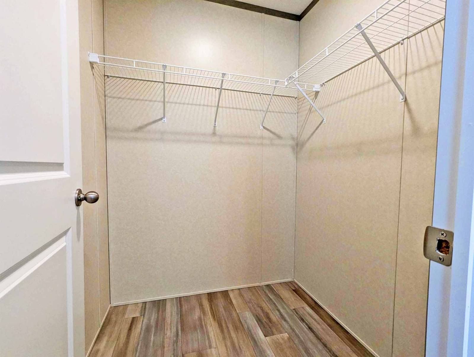 1305 Chateau Circle. Findlay, OH 45840