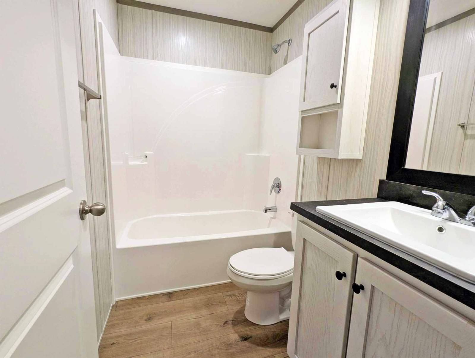 1354 Chateau Circle. Findlay, OH 45840