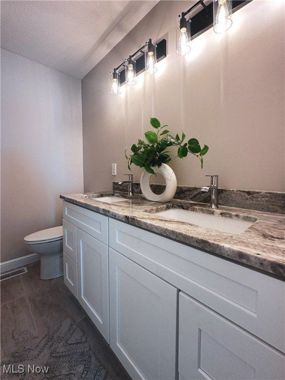 1919 Carnegie Heights Drive. Niles, OH 44446