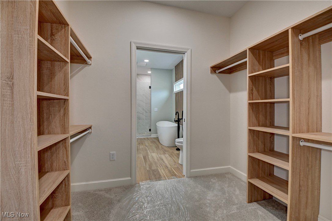 7967 State Route 516 Nw. Dundee, OH 44624