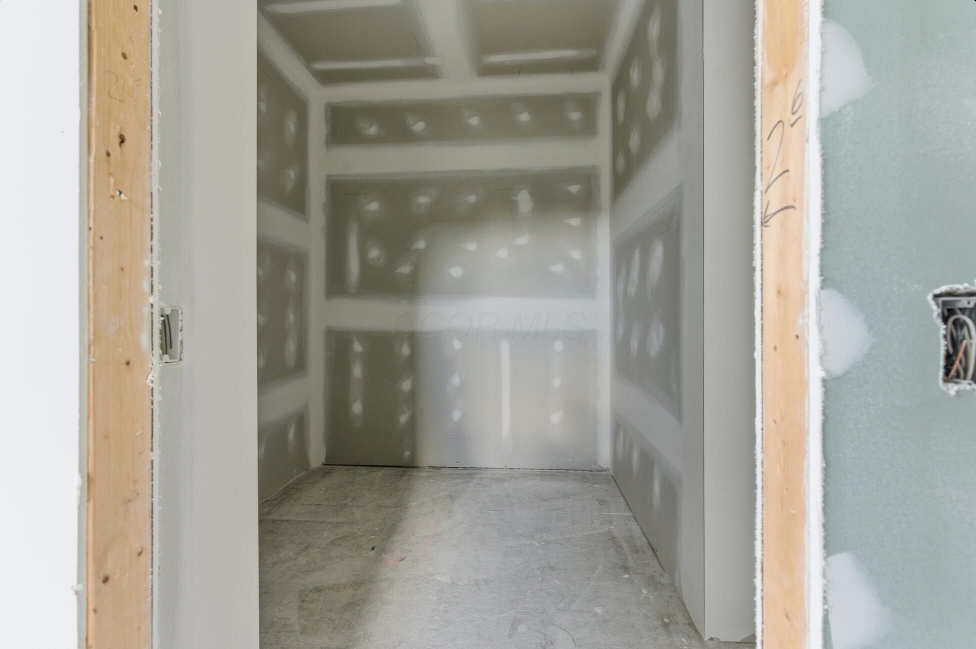 7029 Snowdrop Court. Dublin, OH 43016