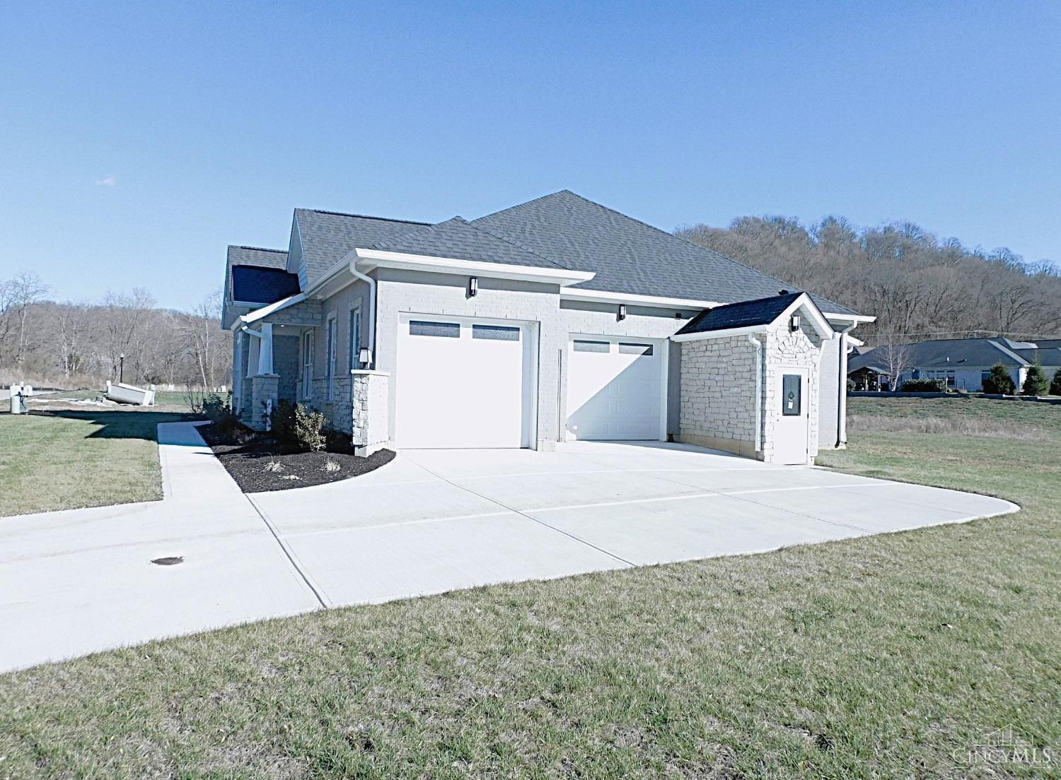 524 Trison Drive. Cincinnati, OH 45233