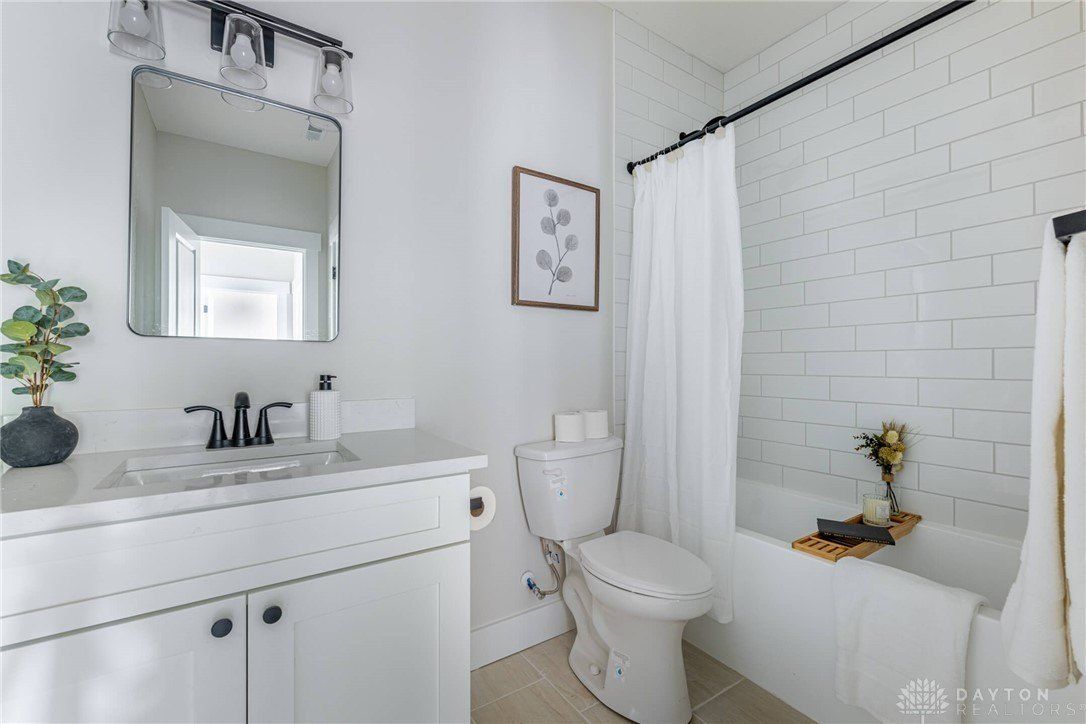 2102 High Wheel Drive. Xenia, OH 45385