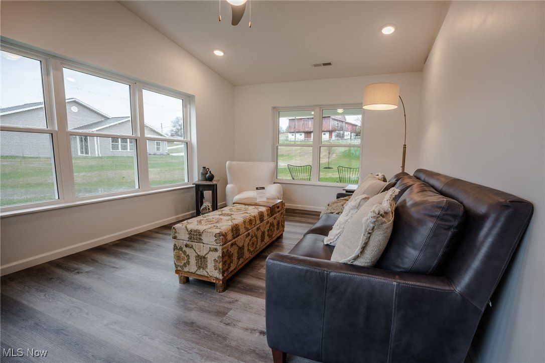 125 Buena Vista Street. Baltic, OH 43804