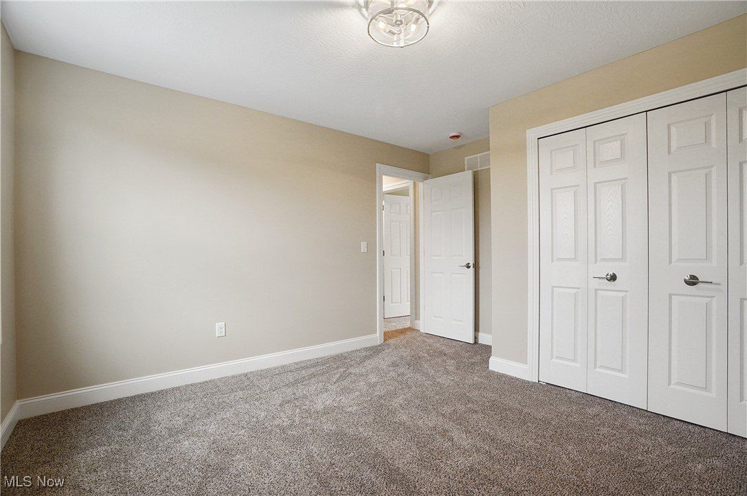 4133 State Route 225. Diamond, OH 44412