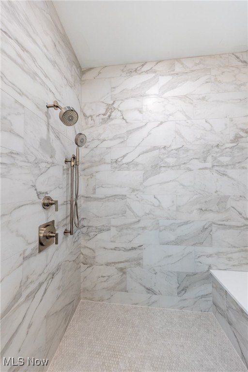 2431 Edgewood Trace. Pepper Pike, OH 44124