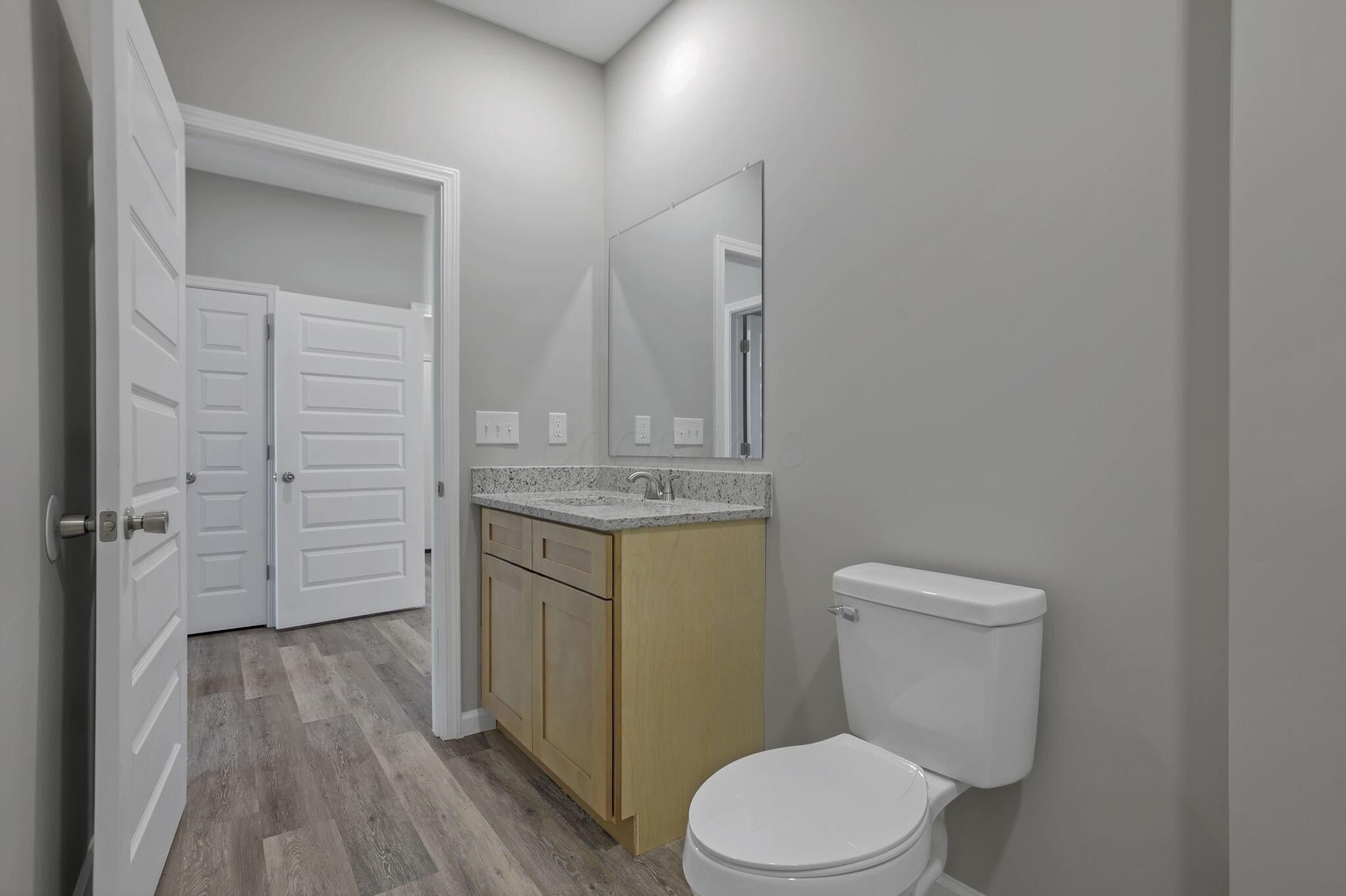 1583 Metcalfe Avenue. Obetz, OH 43207