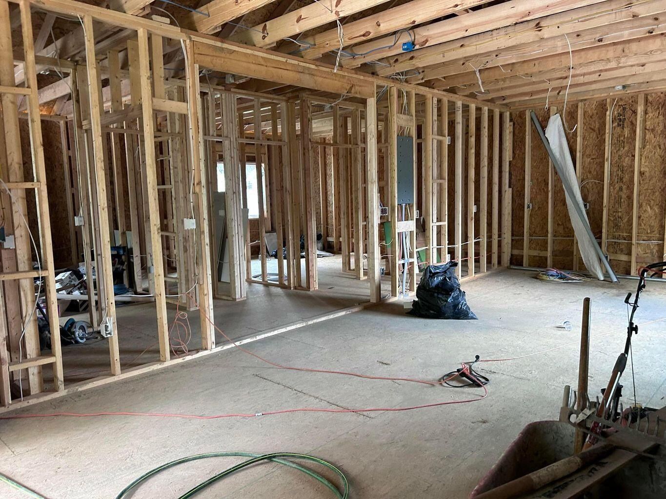 3043 Mcguffey Road. Columbus, OH 43224