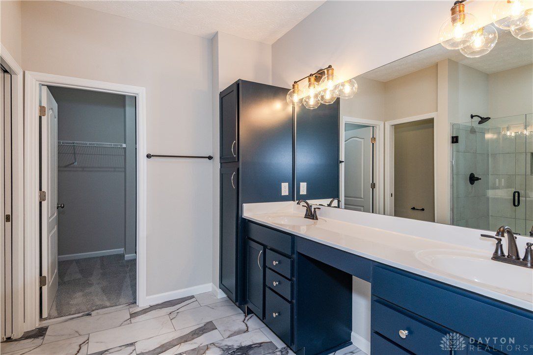 4201 Ellason Court. Centerville, OH 45440