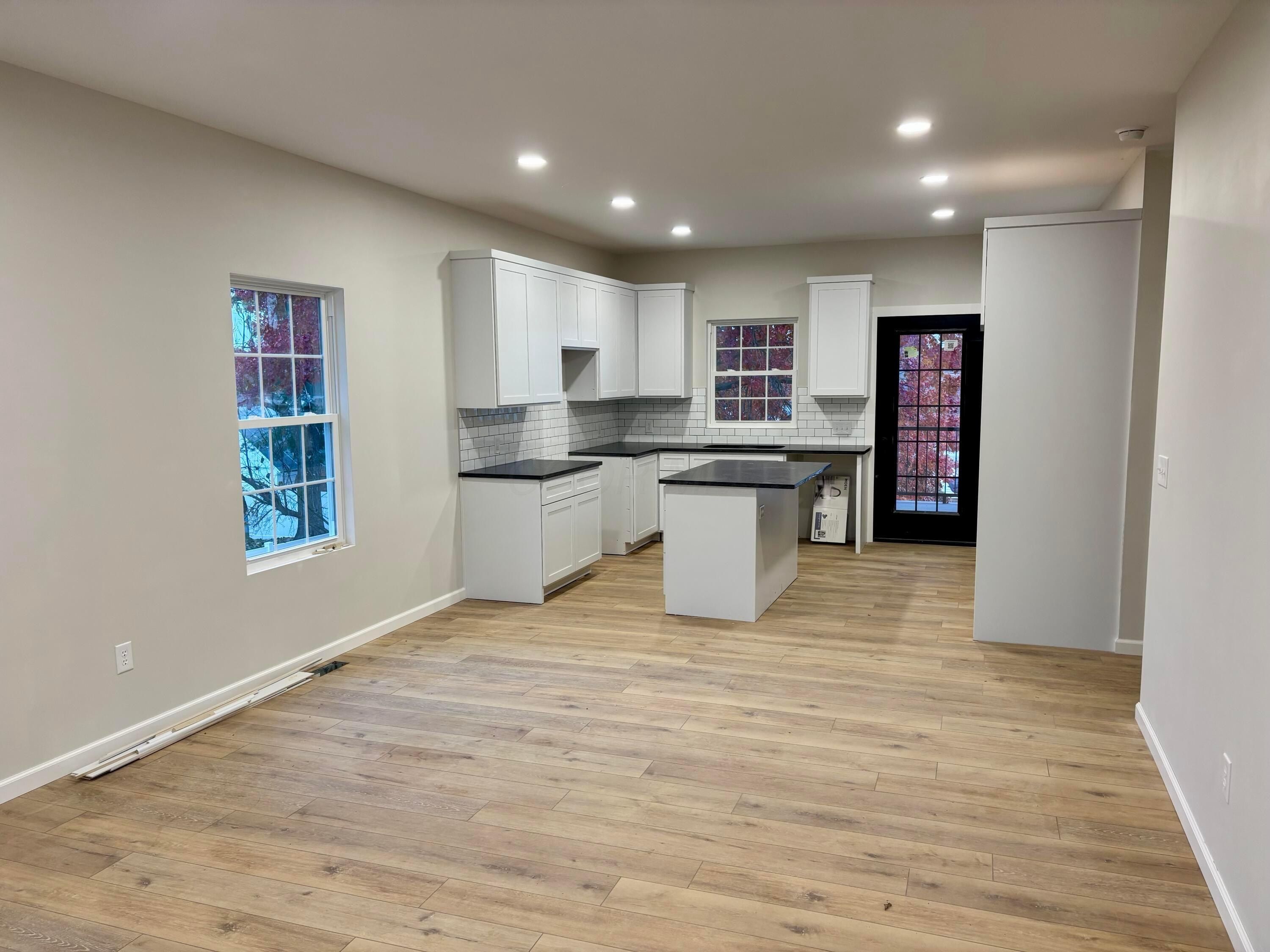 14 Summit Drive. Fredericktown, OH 43019