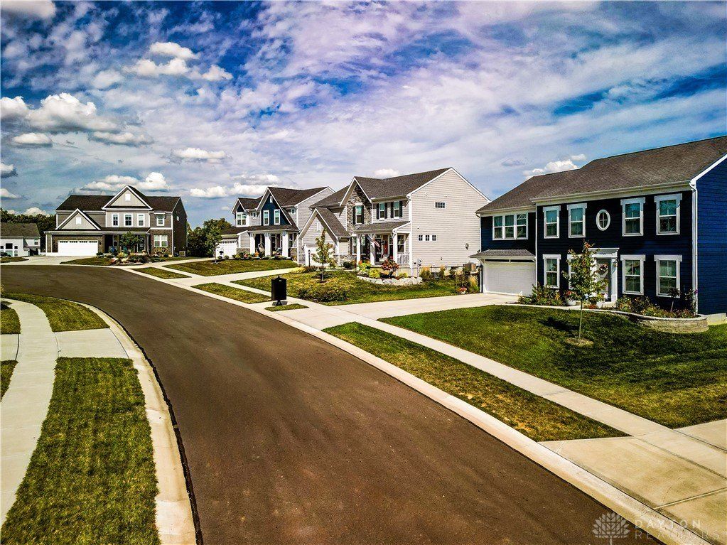 415 Pilot Point. Vandalia, OH 45377