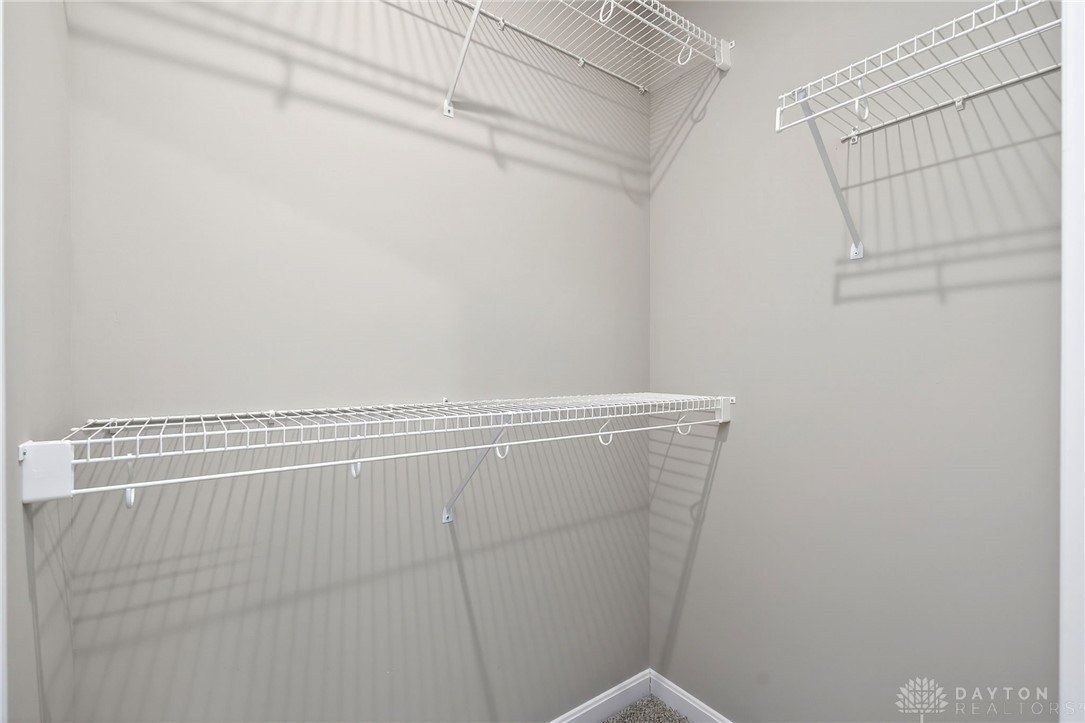 1687 S Golden Clove Bend. Dayton, OH 45459