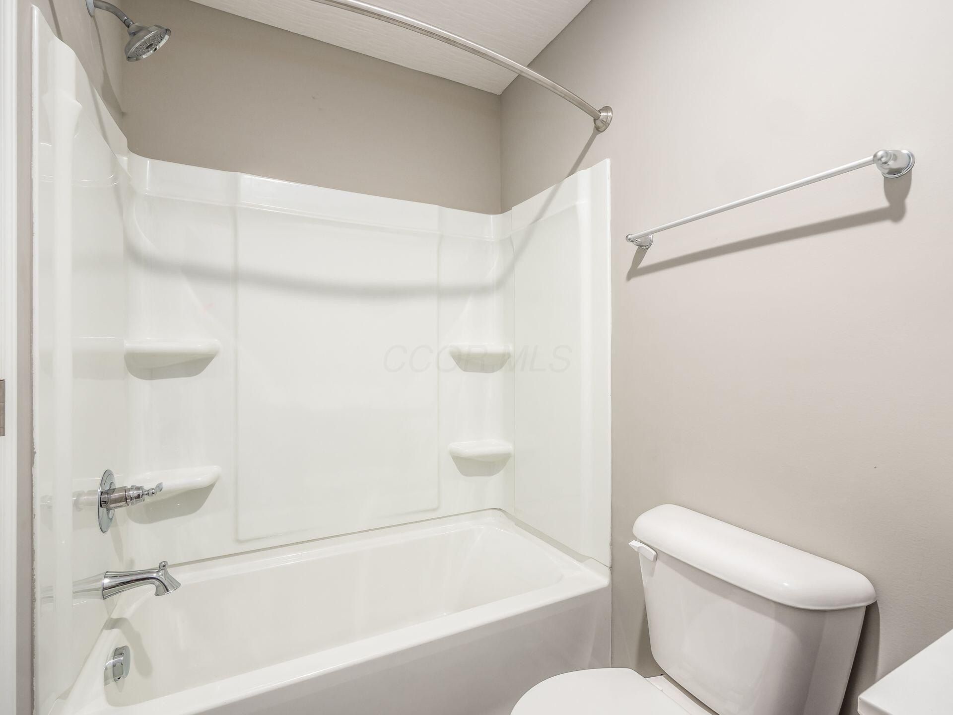 313 Genoa Road. Commercial Point, OH 43116