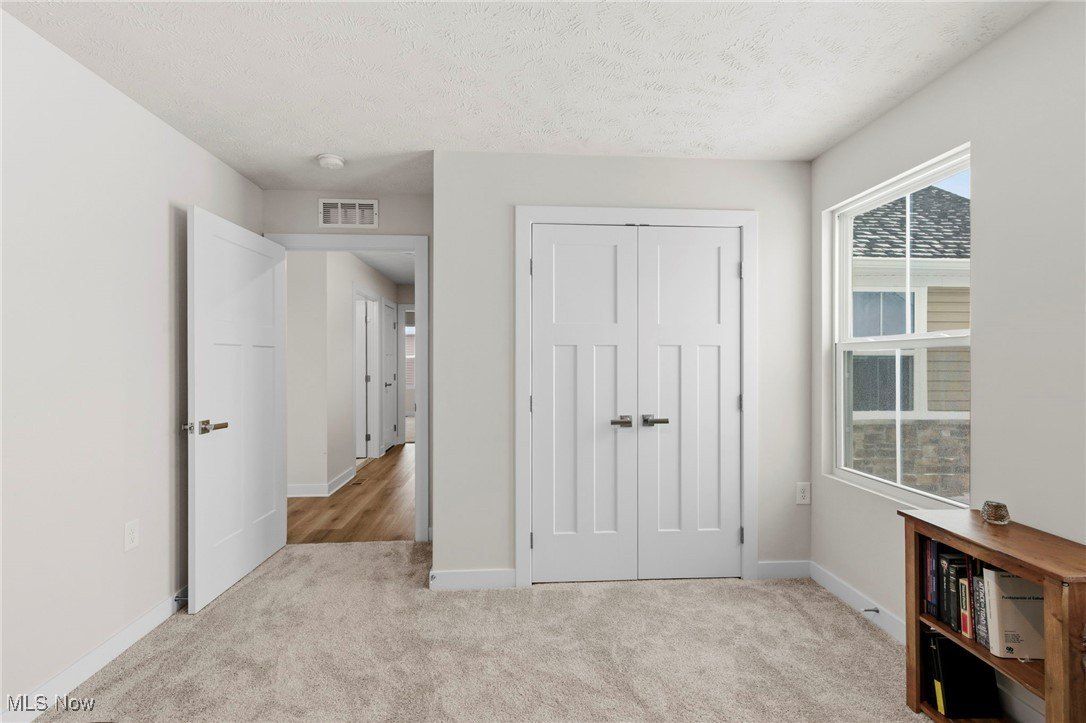 994 Bookman Avenue. Akron, OH 44312