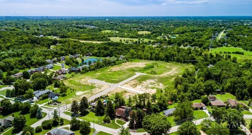 5225 Ivy Rose Lane. Cincinnati, OH 45247