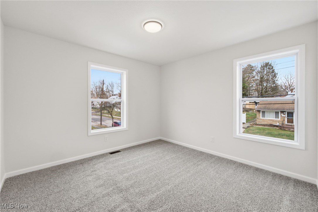 1337 Leonora Avenue. Akron, OH 44305