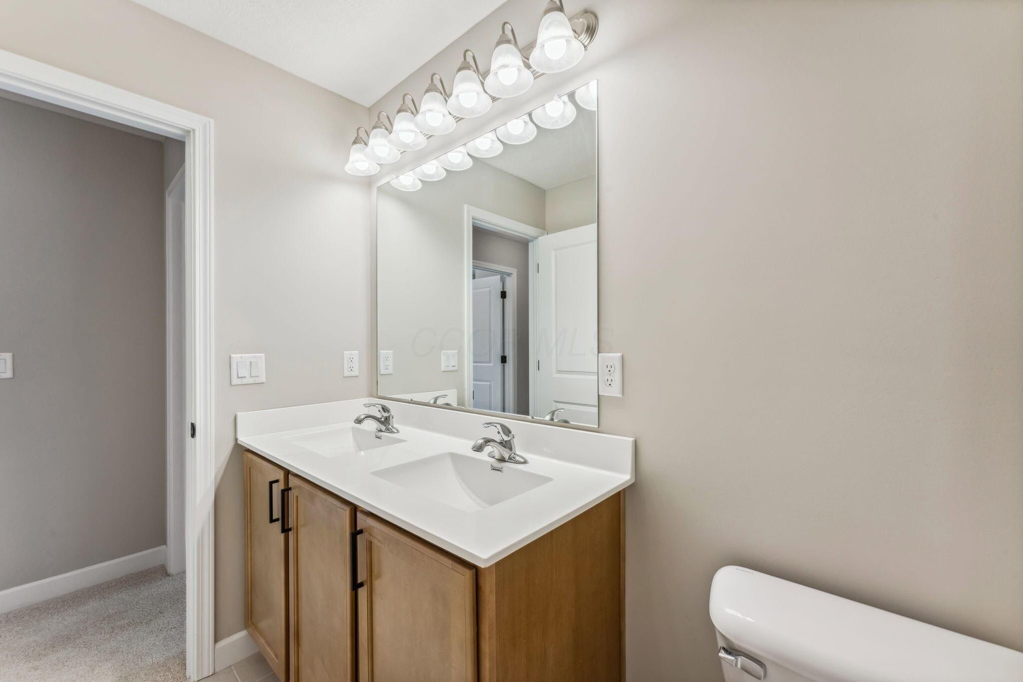 1516 Raley Way. Columbus, OH 43228