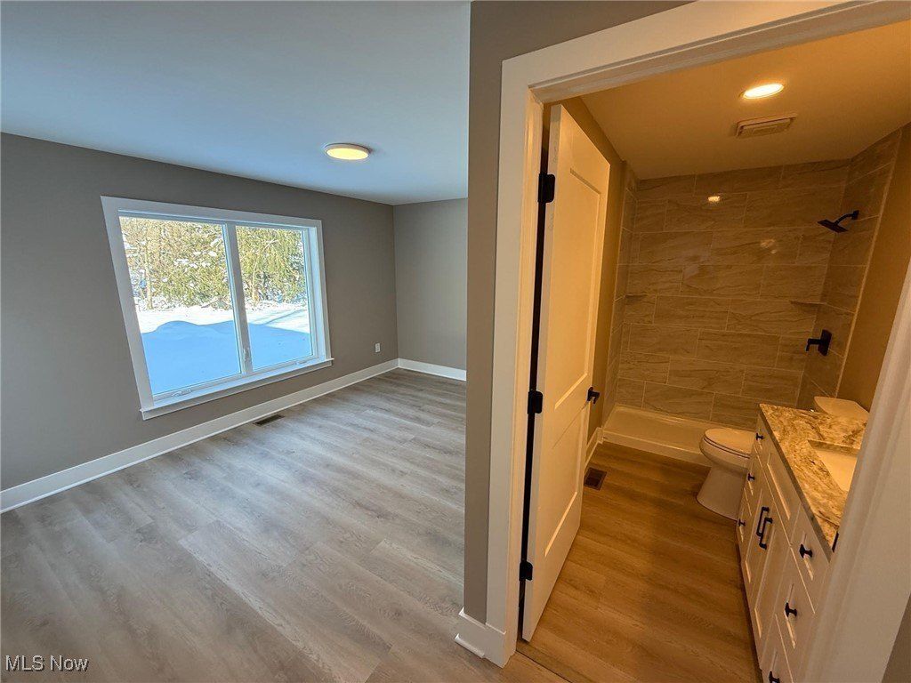 3940 Ellendale Road. Chagrin Falls, OH 44022