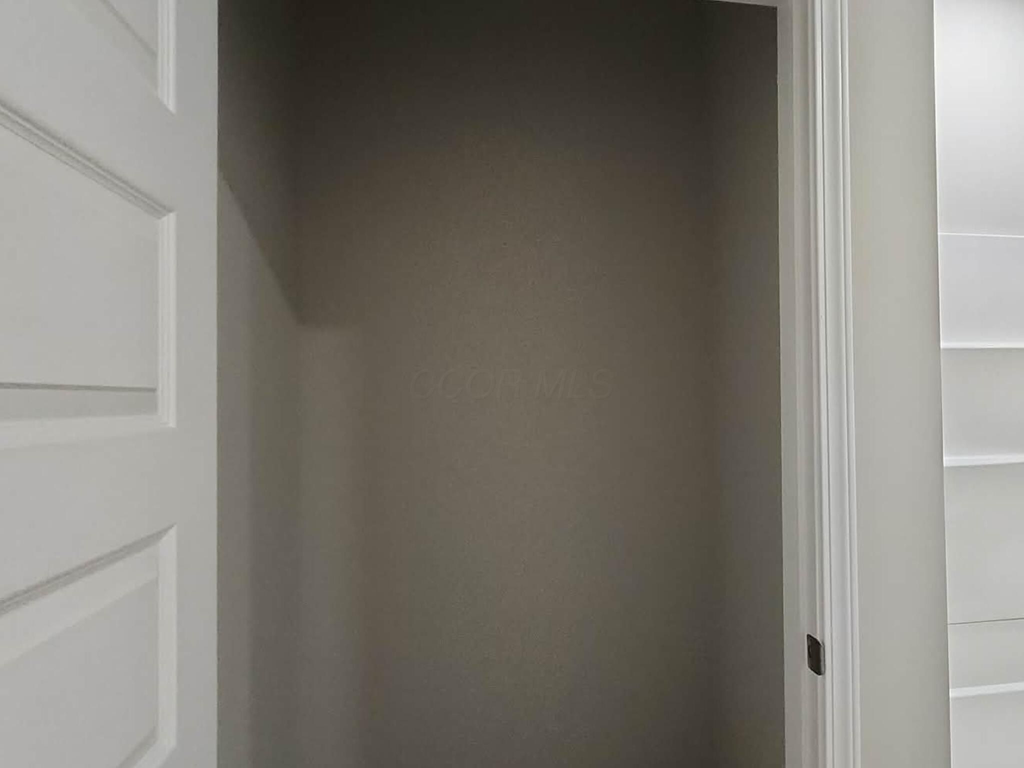 1583 Metcalfe Avenue. Obetz, OH 43207