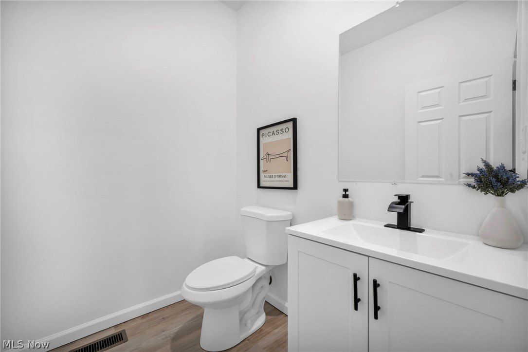 3670 Pennington Road. Shaker Heights, OH 44120