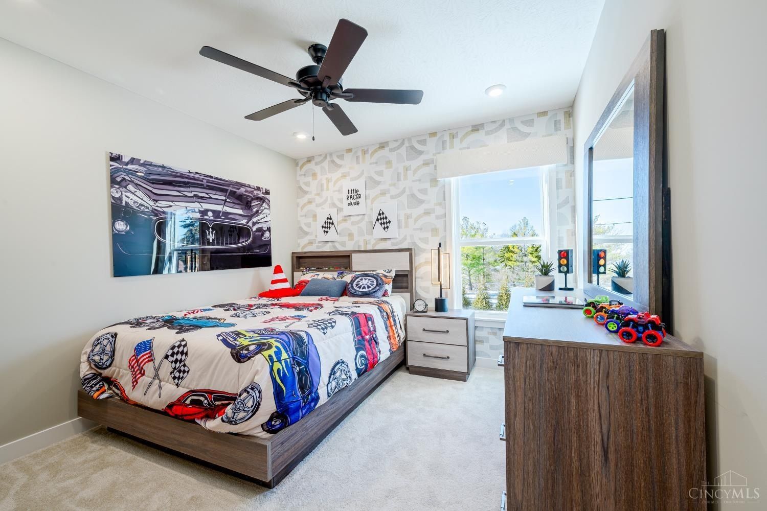 5236 Ivy Rose Lane. Cincinnati, OH 45247