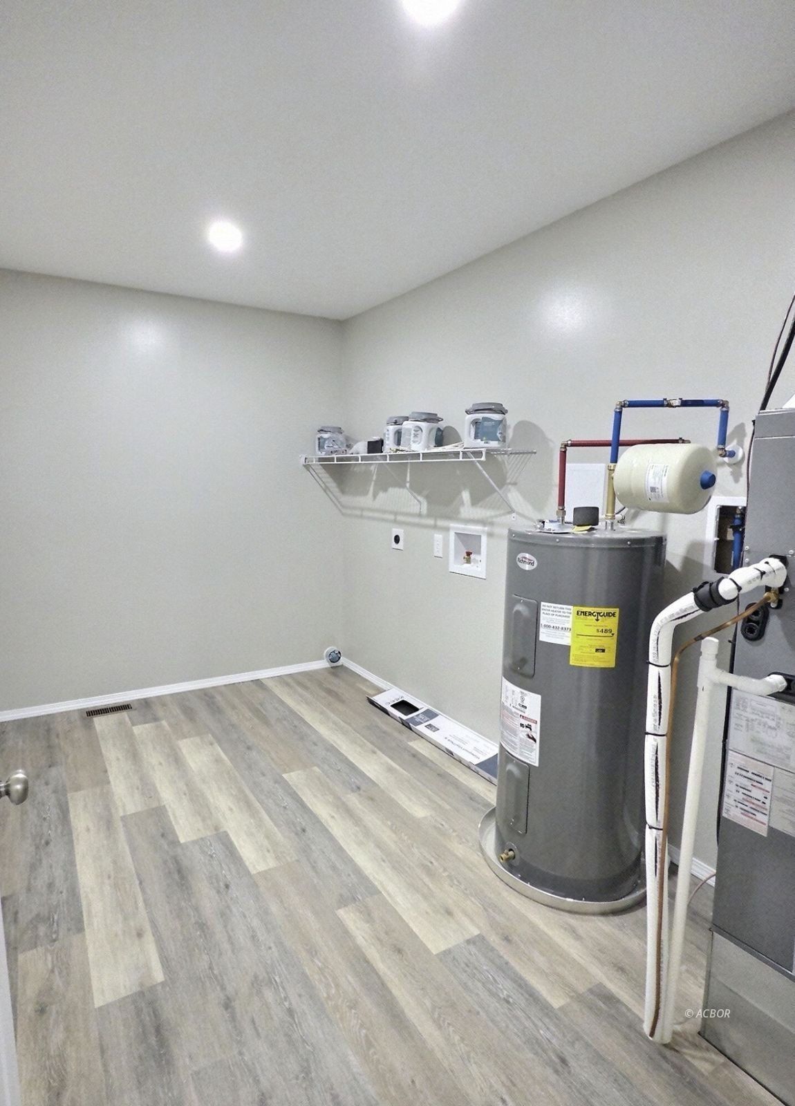 24 Clinton St. The Plains, OH 45780