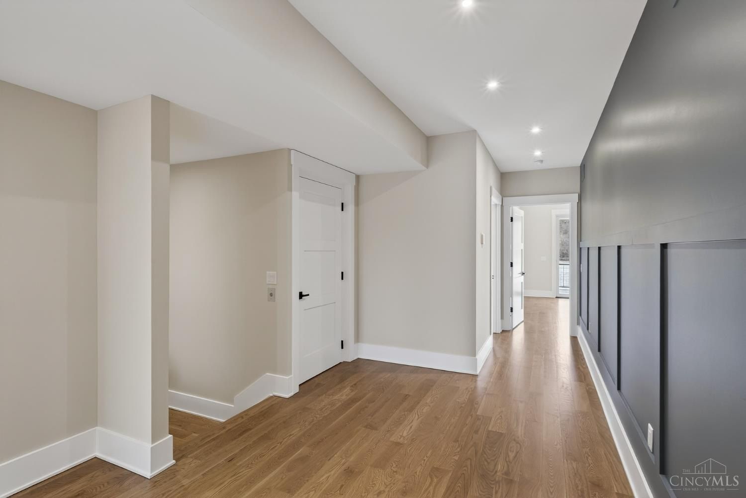 5751 Sanctuary Place. Cincinnati, OH 45230