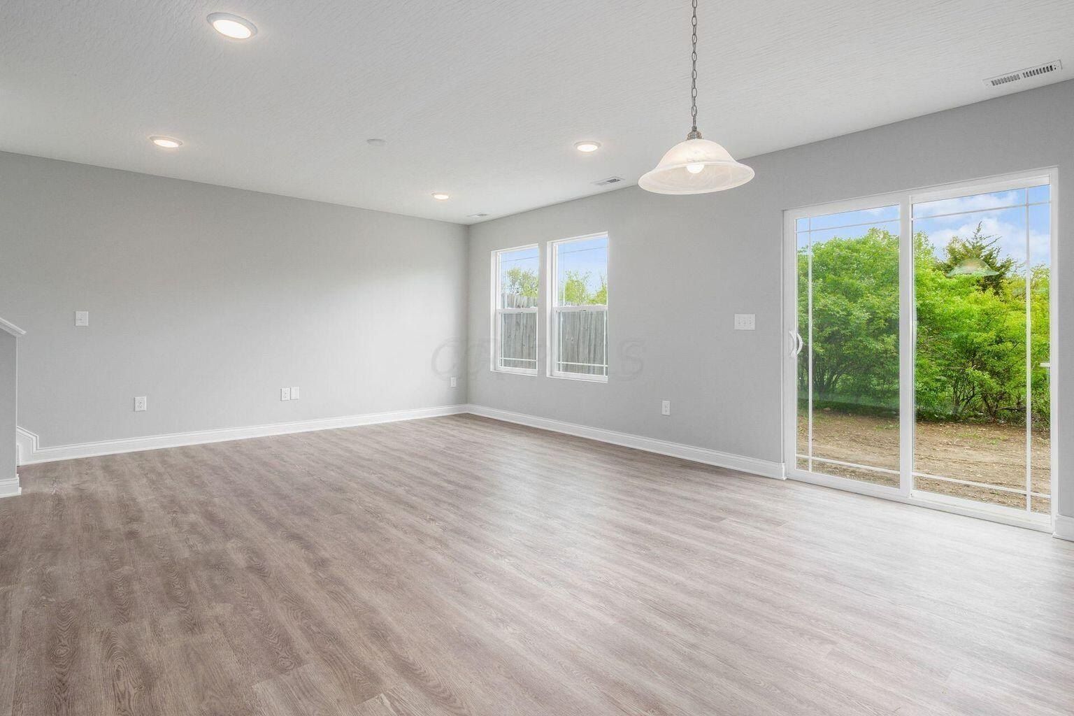 908 Eastern Avenue. Bellefontaine, OH 43311