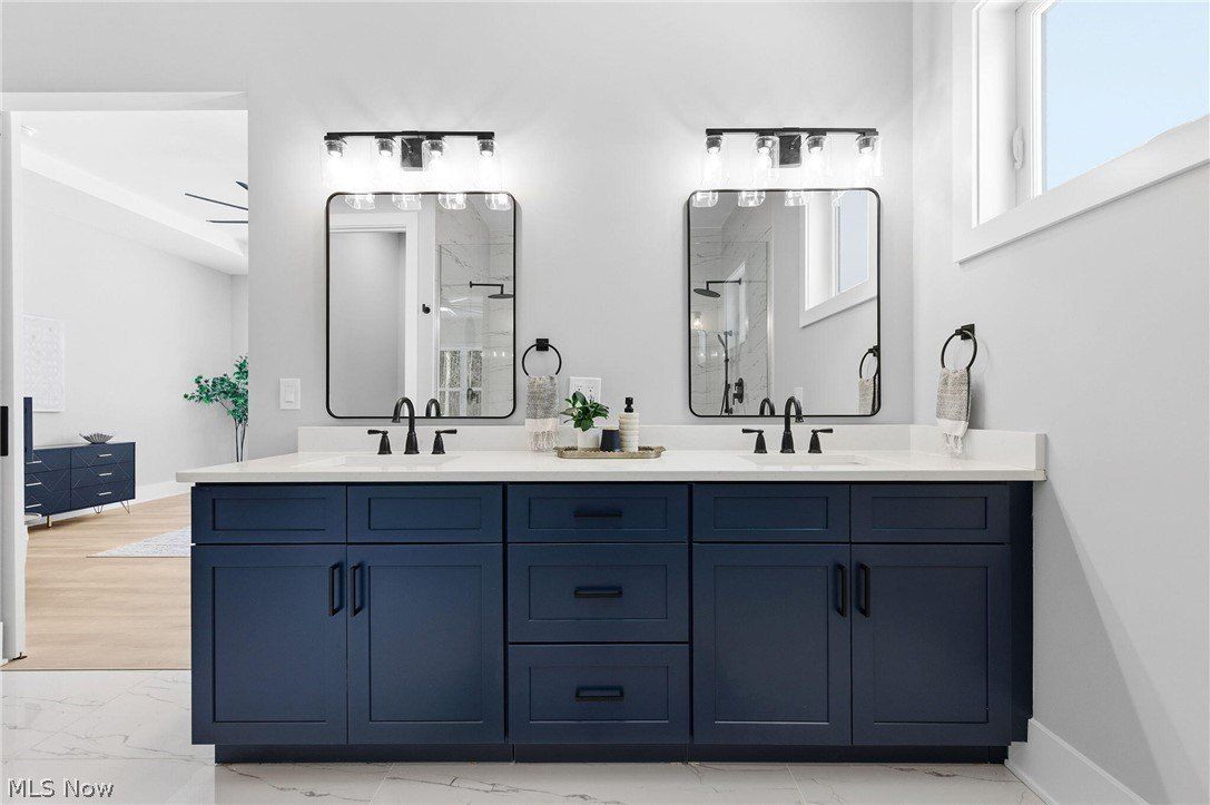 2069 Mattingly Road. Hinckley, OH 44233