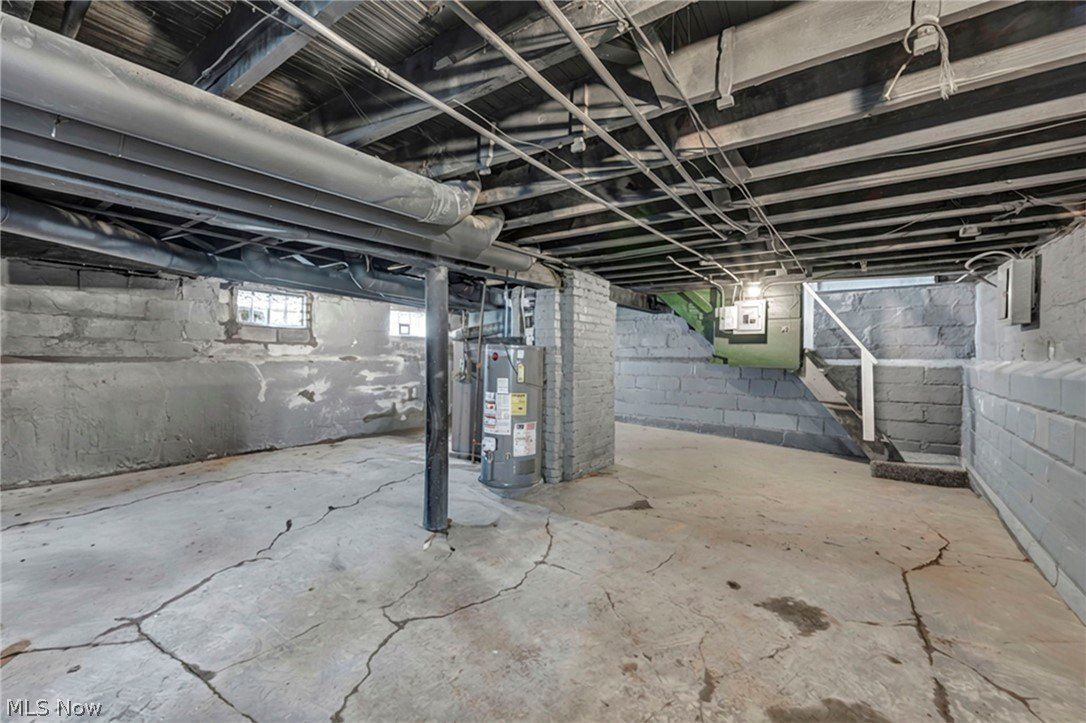 3303 E 123Rd Street. Cleveland, OH 44120