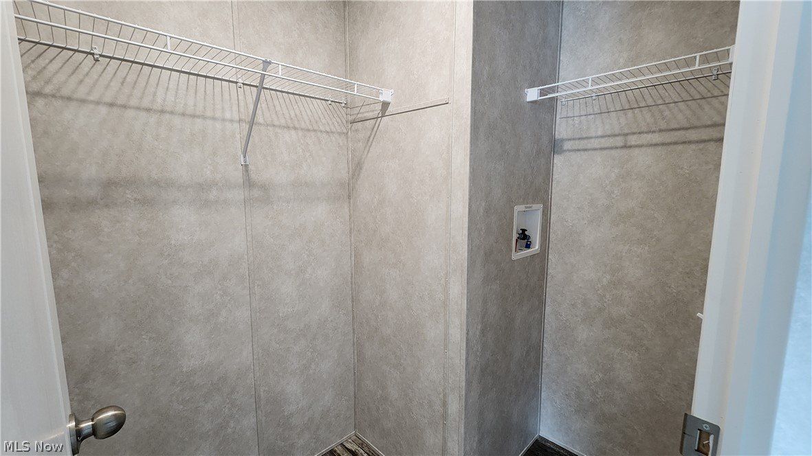 44 Eddie Road. Madison, OH 44057