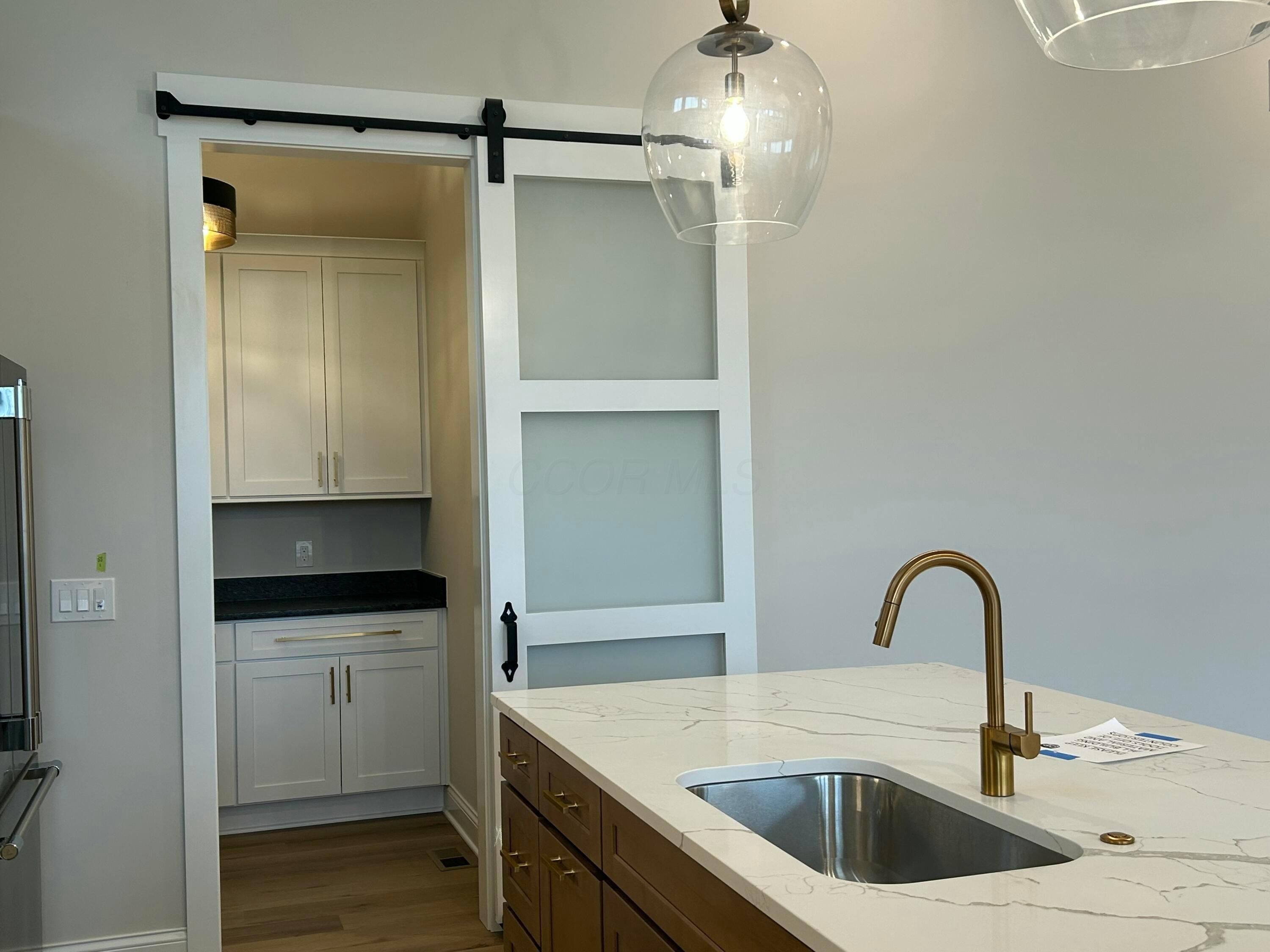 6059 Victory Lane. Westerville, OH 43082