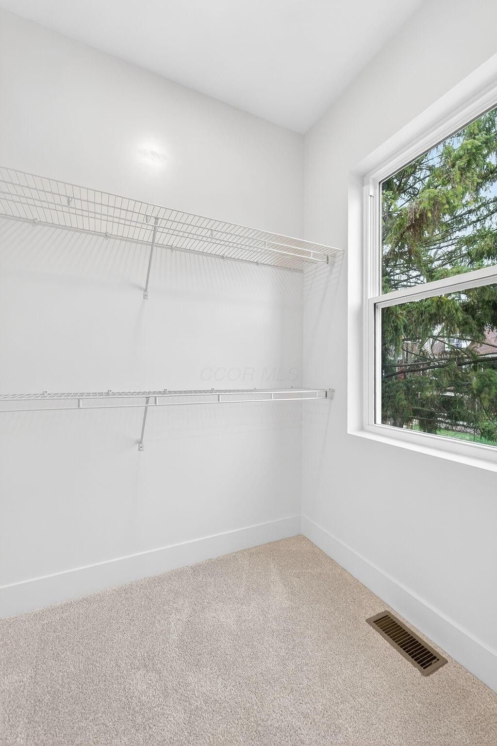 841 S 22Nd Street. Columbus, OH 43206