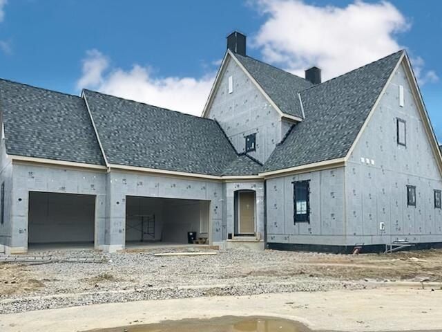 149 Chedworth Row. Powell, OH 43065