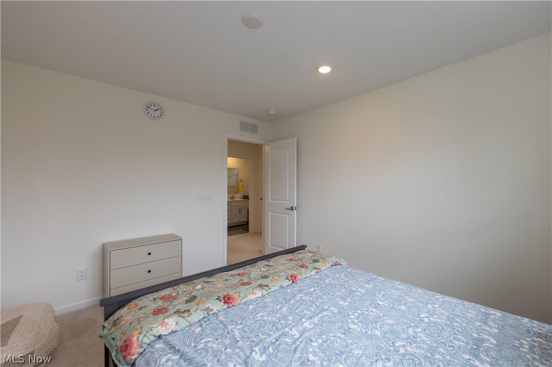 766 River Run Road. Aurora, OH 44202