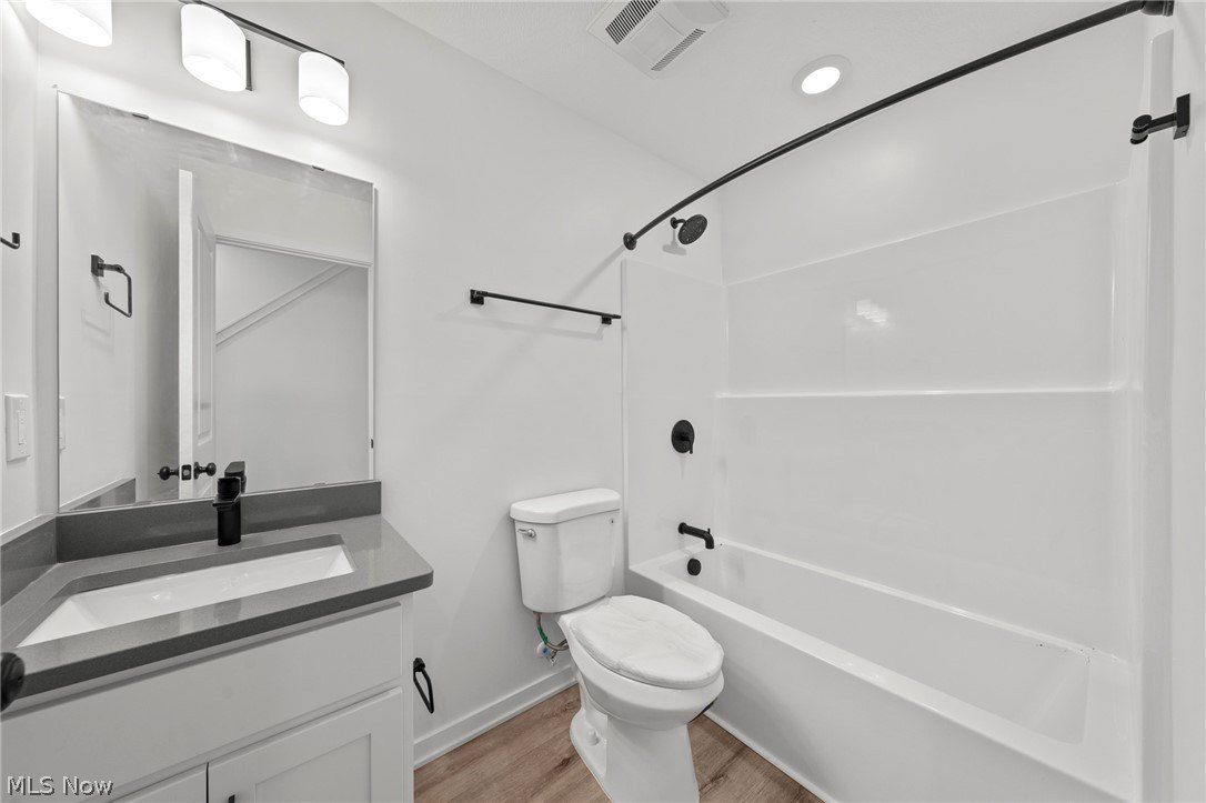 4709 Bridge Avenue. Cleveland, OH 44102