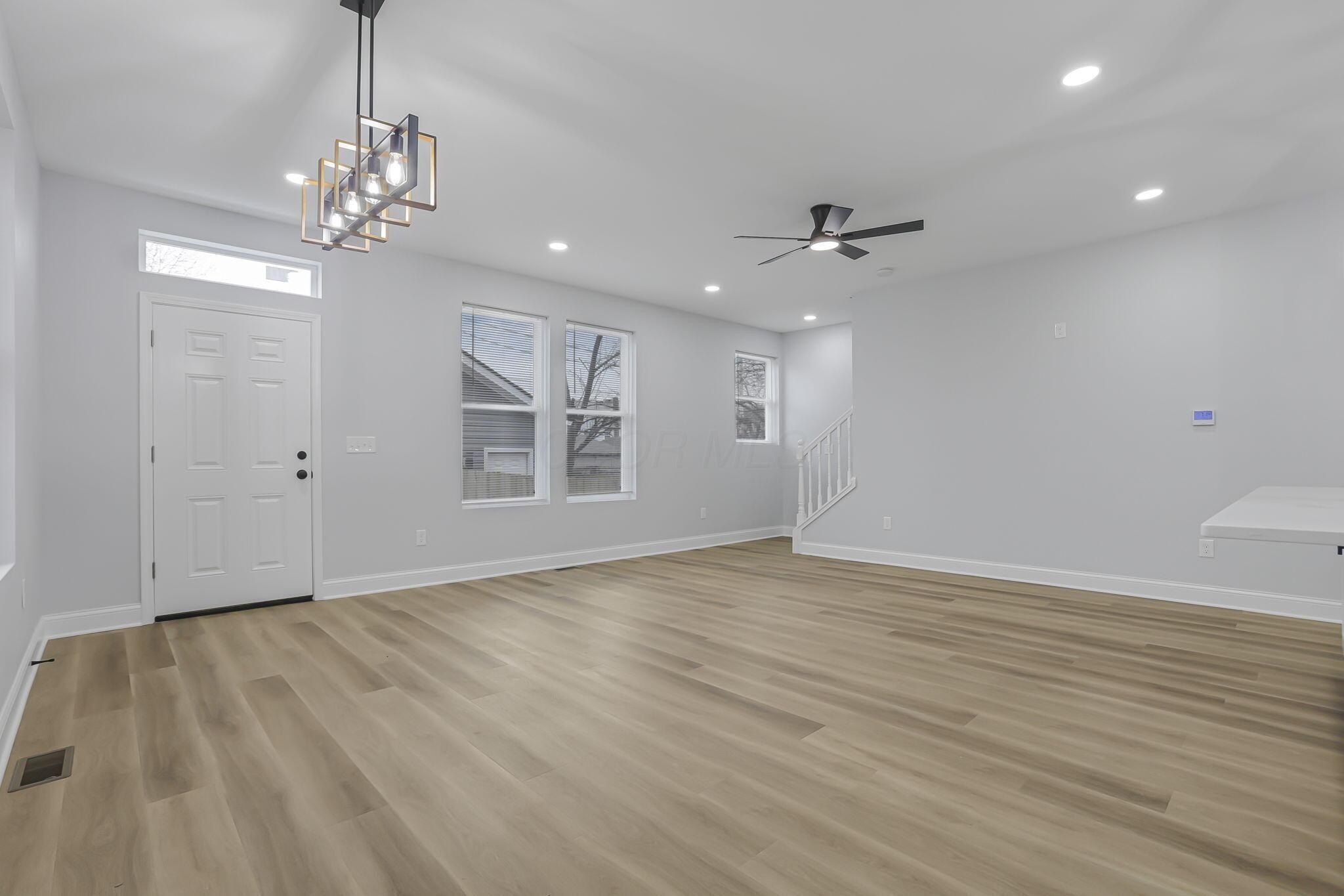 961 Heyl Avenue. Columbus, OH 43206