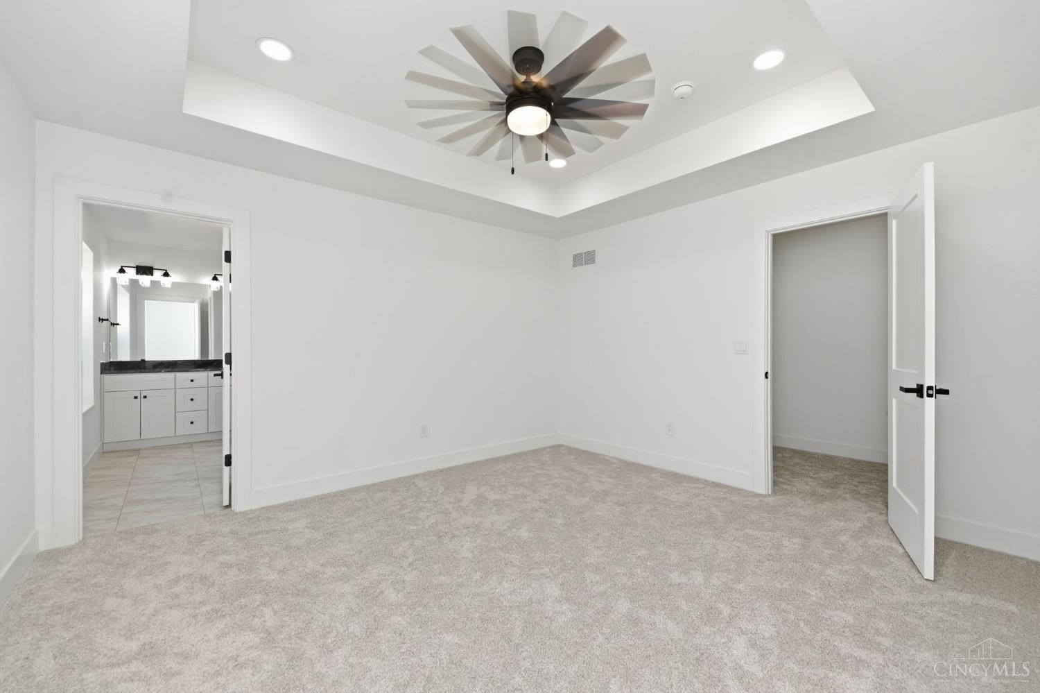 192 N Broadway Street. Williamsburg, OH 45176