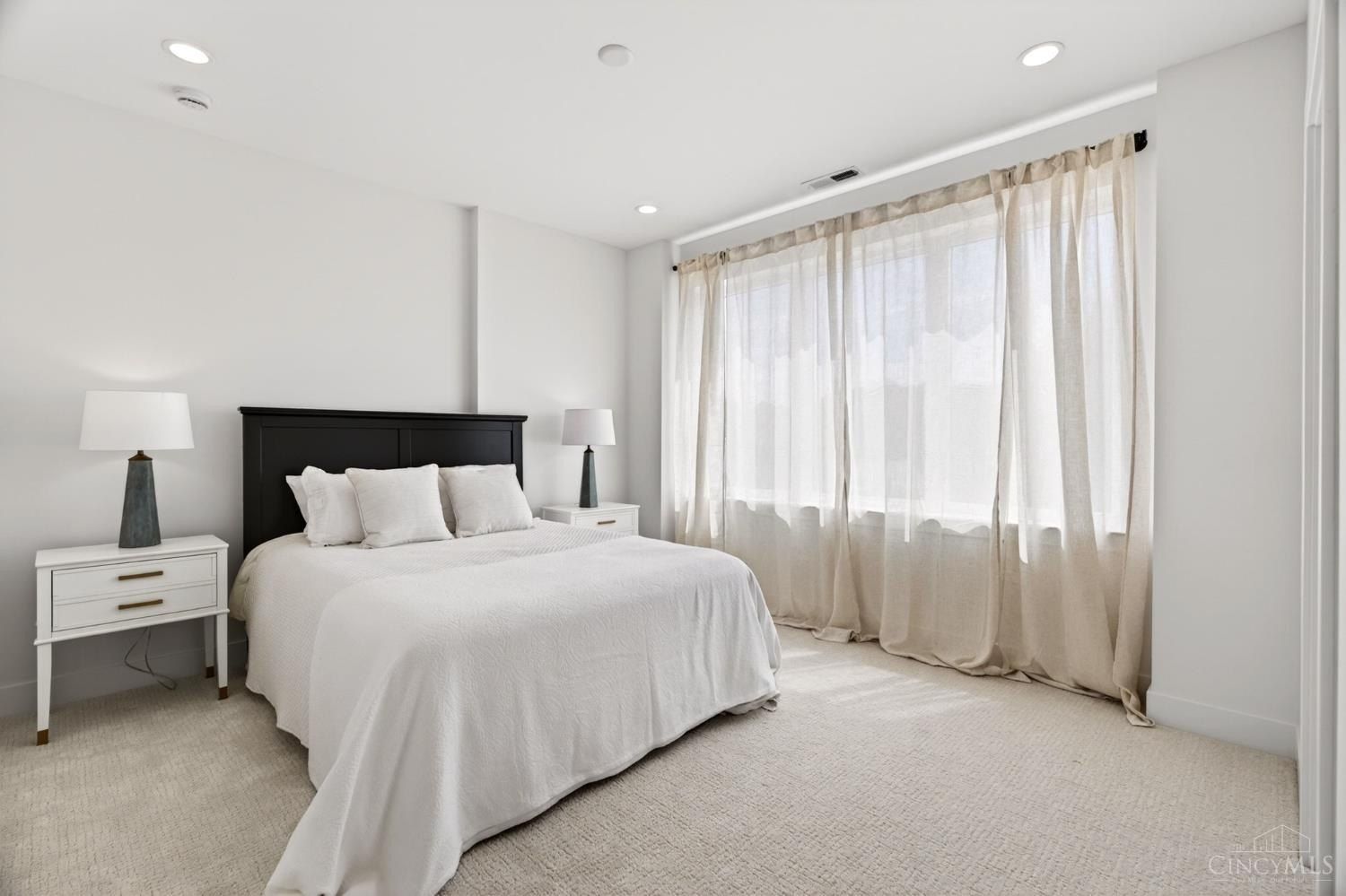 271 Strader Avenue. Cincinnati, OH 45226