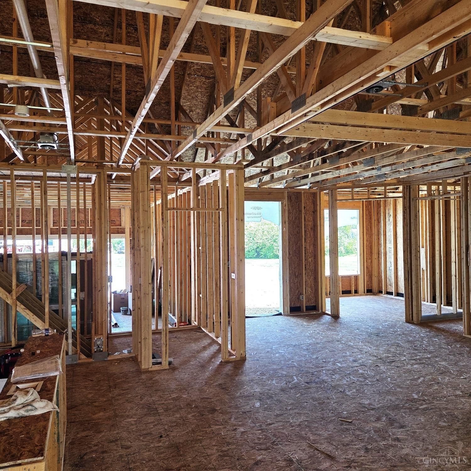 2015 Tall Pines Lane. Cincinnati, OH 45244