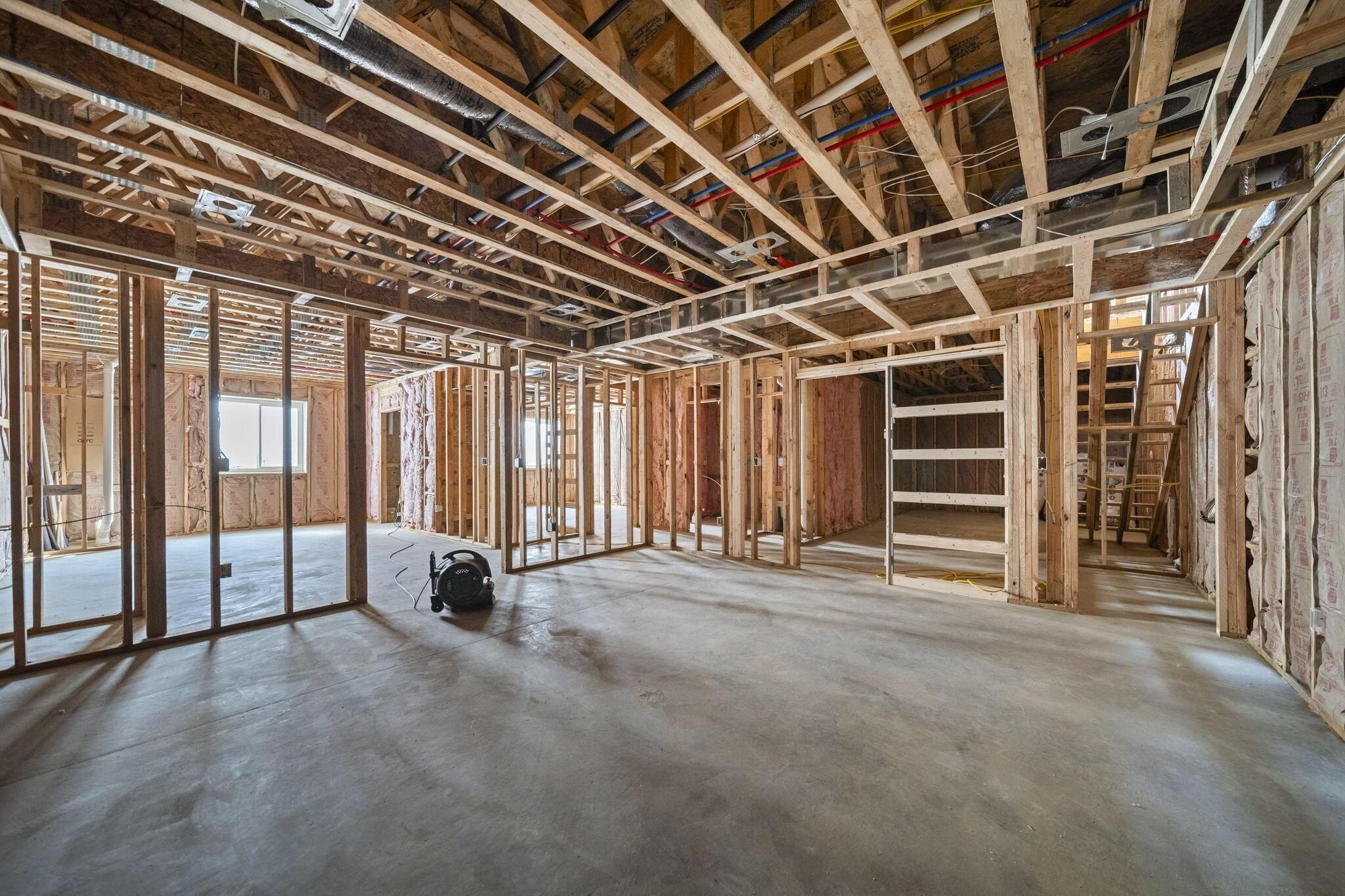 6891 Woodedge Lane. Hilliard, OH 43026