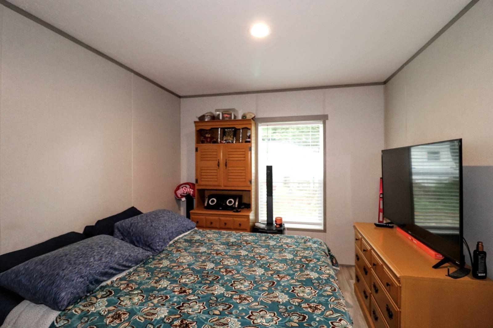 11515 Dundee Dr. Hillsboro, OH 45133
