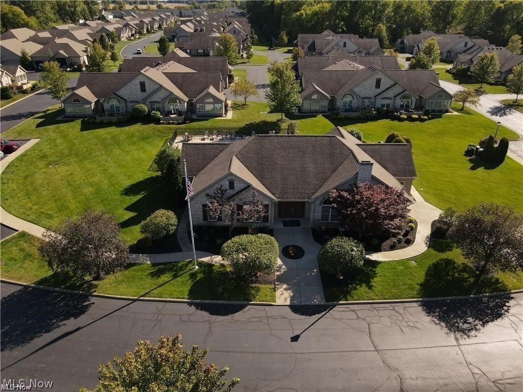 5015 Coventry Circle. Huron, OH 44839