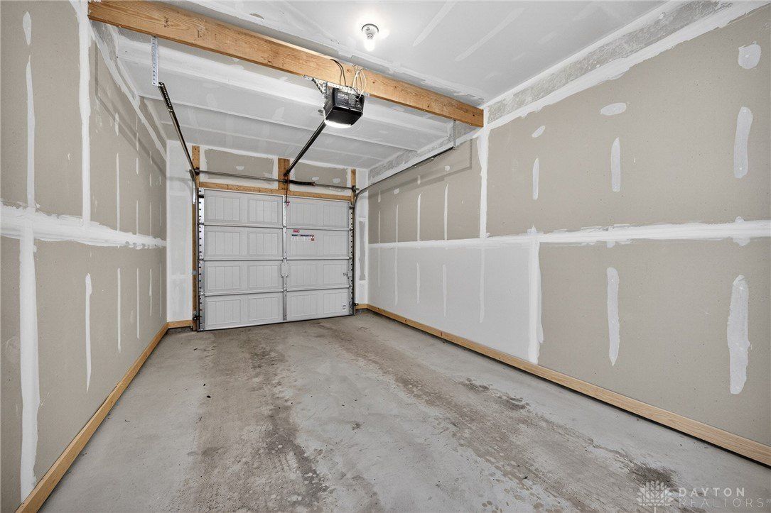 405 Bethpage Way. Lebanon, OH 45036