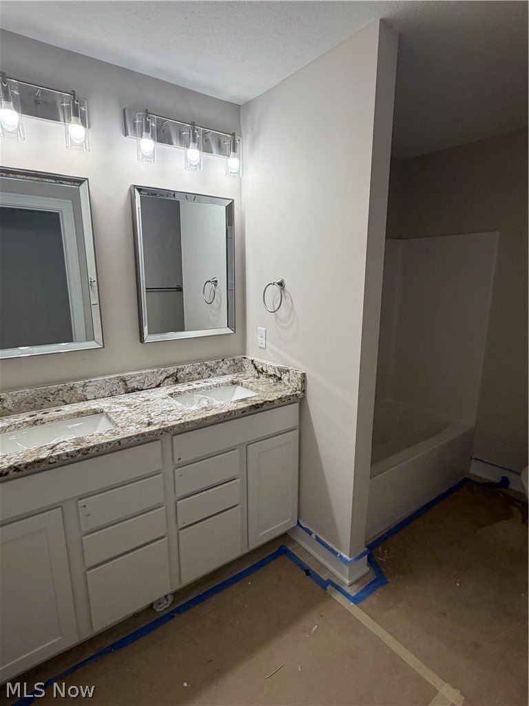 7911 Brushwood Lane. Concord Twp, OH 44077