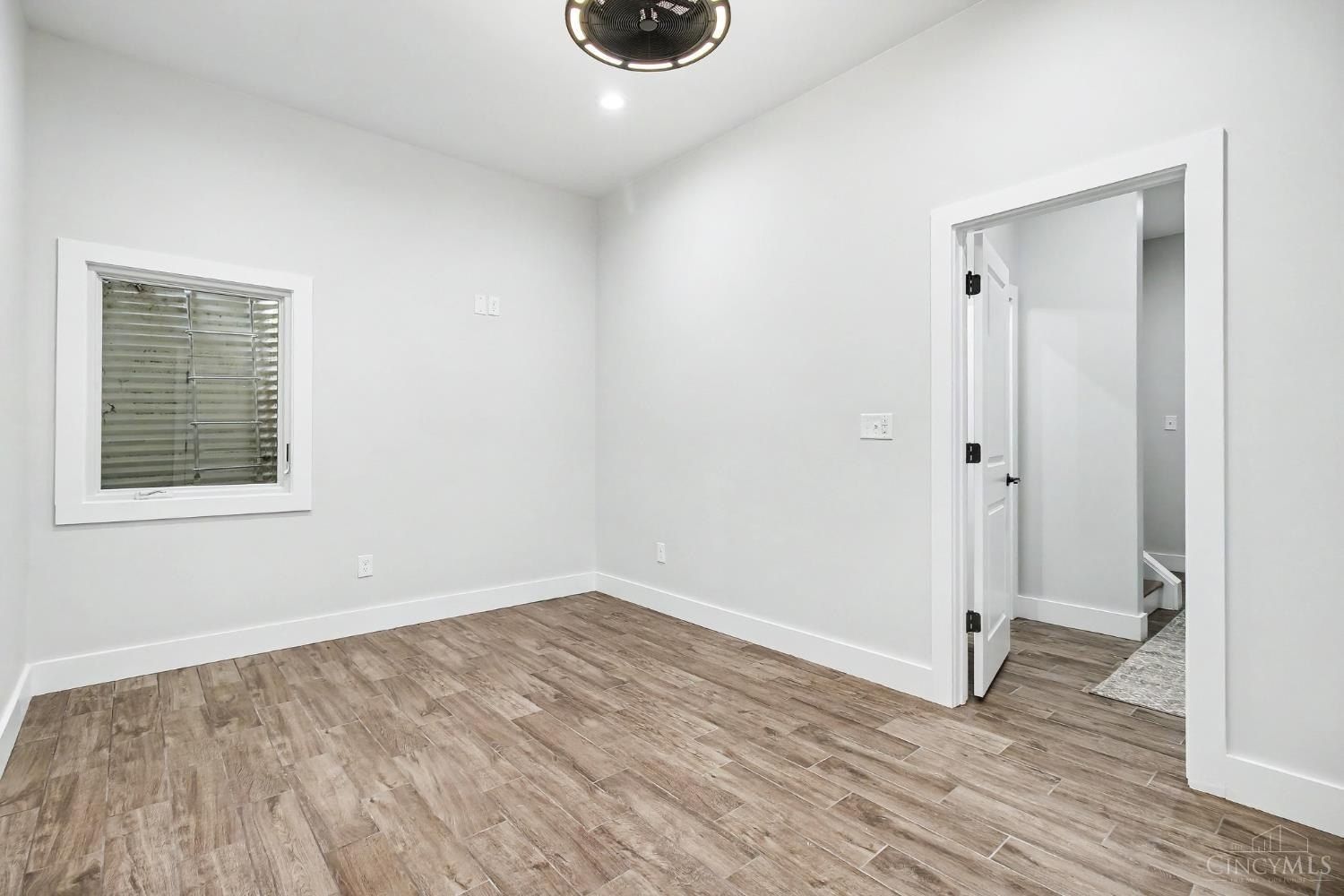148 Mulberry Street. Cincinnati, OH 45202
