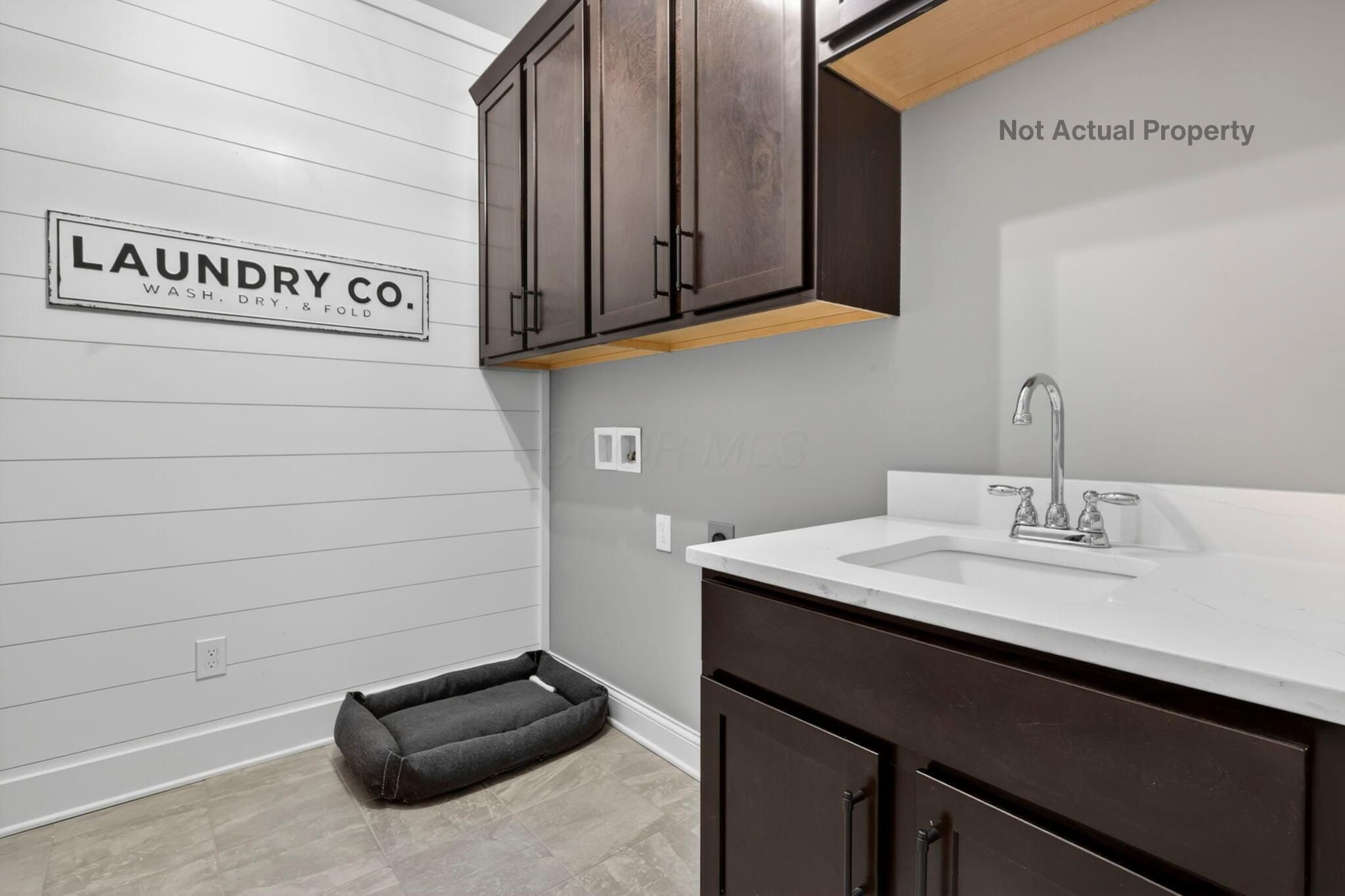 209 Eisley Lane. Marysville, OH 43040